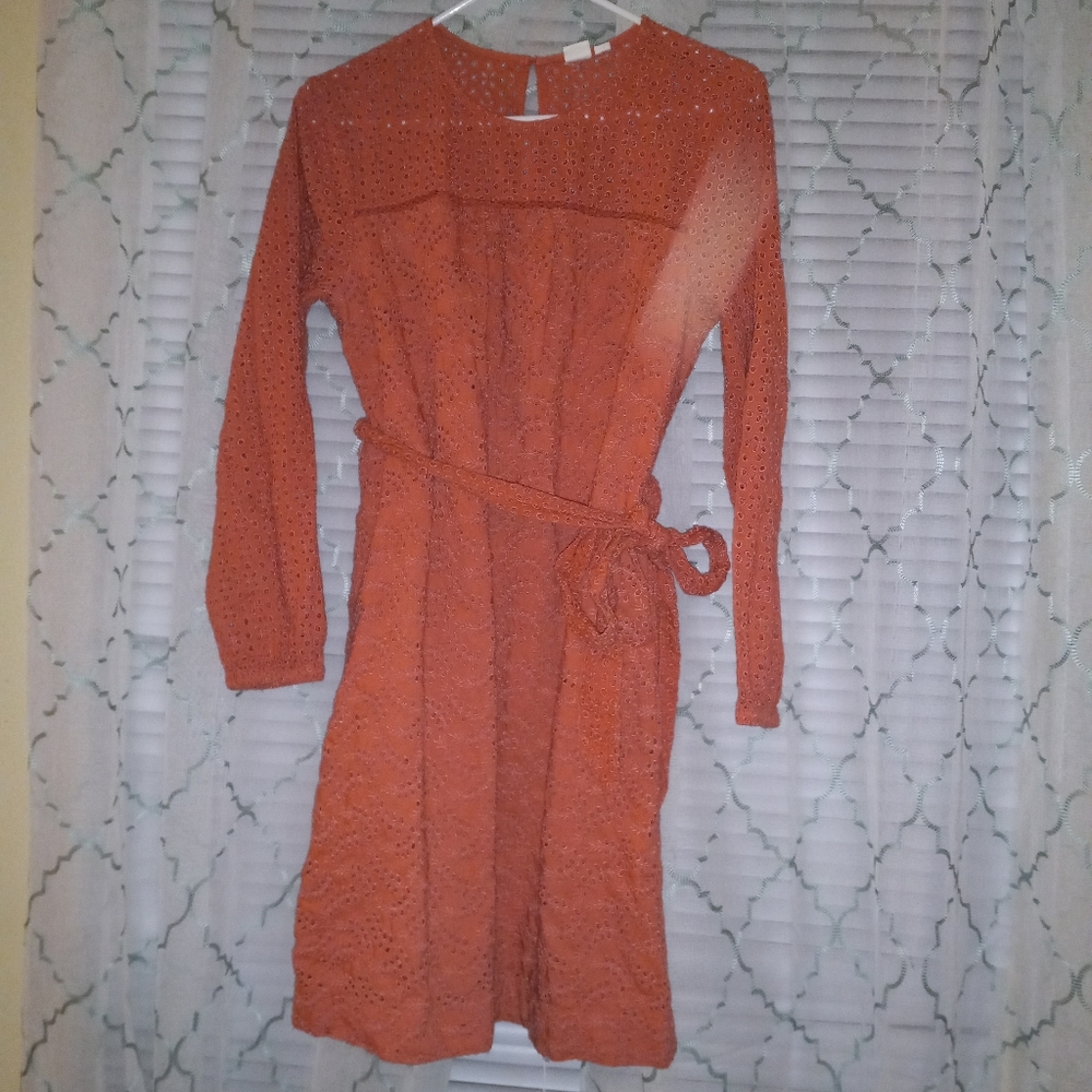Gap mediam coral lace dress